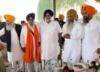 ਅਕਾਲੀ ਦਲ ਸੰਯੁਕਤ ਨੂੰ ਜ਼ੋਰਦਾਰ ਝਟਕਾ ; ਸ਼੍ਰੋਮਣੀ ਕਮੇਟੀ ਮੈਂਬਰ ਮਹਿੰਦਰ ਸਿੰਘ ਹੁਸੈਨਪੁਰ ਮੁੜ ਅਕਾਲੀ ਦਲ ’ਚ ਹੋਏ ਸ਼ਾਮਲ