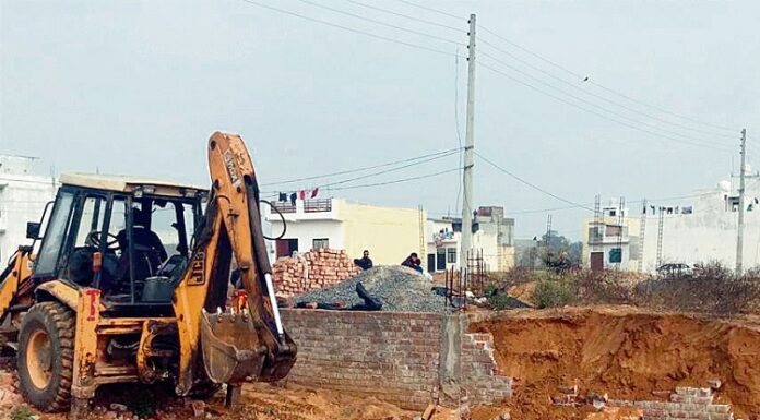 ਫੀਸ ਜਮ੍ਹਾਂ ਨਾ ਕਰਵਾਉਣ ‘ਤੇ ਫਸੇ ਕਾਲੋਨਾਈਜ਼ਰ, JDA 252 ਨਾਜਾਇਜ਼ ਕਾਲੋਨੀਆਂ ਦੀ ਲਿਸਟ ਕਰੇਗਾ ਜਾਰੀ