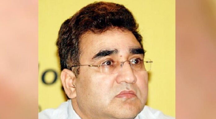 ਪੰਜਾਬ ਦੇ ਮੁੱਖ ਸਕੱਤਰ ਵੱਲੋਂ ਕਿਸਾਨਾਂ ਨੂੰ ਅਪੀਲ – ਸਿਹਤਮੰਦ ਭਵਿੱਖ ਲਈ ਪਰਾਲੀ ਨੂੰ ਅੱਗ ਨਾ ਲਾਓ