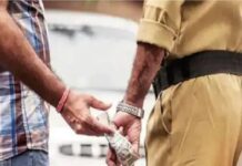 ਅੰਮ੍ਰਿਤਸਰ : ACP ਦਾ ਰੀਡਰ ਰਿਸ਼ਵਤ ਲੈਂਦਾ ਕਾਬੂ, ਕੇਸ ਰਫਾ-ਦਫਾ ਕਰਨ ਲਈ ਮੰਗੇ ਸੀ 10,000 ਰੁ.
