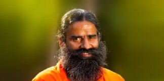 ਮਹਿਲਾ ਕਮਿਸ਼ਨ ਵਲੋਂ ਬਾਬਾ ਰਾਮਦੇਵ ਨੂੰ ਨੋਟਿਸ : ਬਾਬੇ ਨੇ ਕਿਹਾ ਸੀ- ਔਰਤਾਂ ਬਿਨਾਂ ਕੱਪੜਿਆਂ ਤੋਂ ਵੀ ਸੋਹਣੀਆਂ ਲੱਗਦੀਆਂ ਨੇ