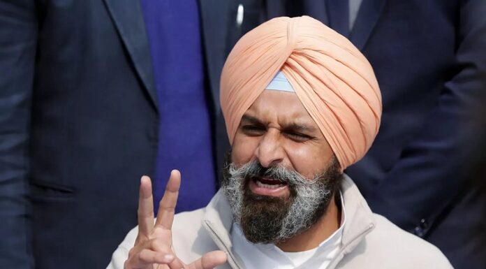 ਸਰਕਾਰ ਕਿਸਾਨਾਂ ਦੇ ਜ਼ਮੀਨੀ ਰਿਕਾਰਡ ‘ਚ ਕੀਤੀਆਂ ਲਾਲ ਐਂਟਰੀਆਂ ਤੁਰੰਤ ਖਤਮ ਕਰੇ : ਅਕਾਲੀ ਦਲ