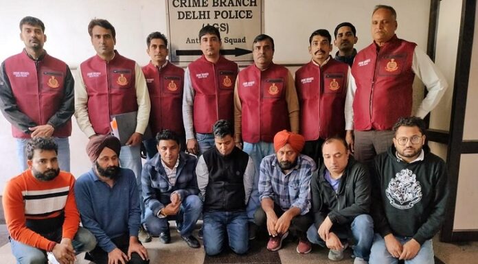 ਪੰਜਾਬ ਸਣੇ ਦੇਸ਼ ਦੇ ਕਈ ਹਿੱਸਿਆ ’ਚ ਫੈਲੇ ਫ਼ਰਜ਼ੀ ਵੀਜ਼ਾ ਗਿਰੋਹ ਦਾ ਪਰਦਾਫ਼ਾਸ਼, 8 ਮੁਲਜ਼ਮ ਗ੍ਰਿਫ਼ਤਾਰ