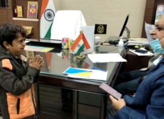 ਢਾਈ ਫੁੱਟੇ ਮੁਹੰਮਦ ਸ਼ਰੀਫ਼ ਦੀ DM ਨੂੰ ਬੇਨਤੀ : ਕਿਹਾ- ਸਾਬ੍ਹ, ਮਕਾਨ ਦਾ ਹੋ ਗਿਆ, ਹੁਣ ਘਰਵਾਲੀ ਦਾ ਪ੍ਰਬੰਧ ਵੀ ਕਰ ਦਿਓ