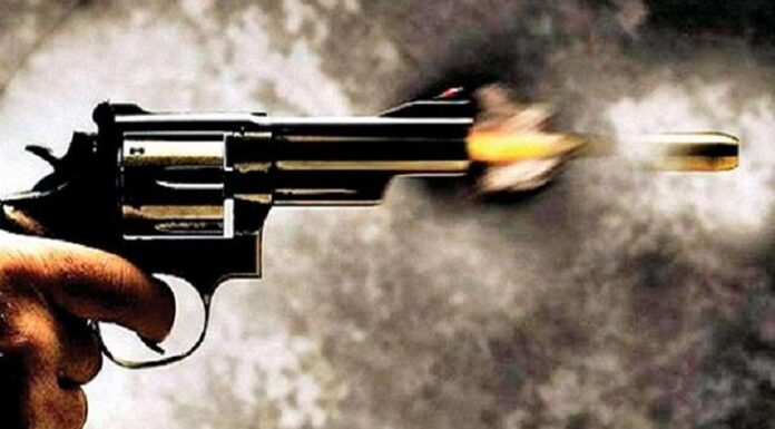 ਅੰਮ੍ਰਿਤਸਰ ‘ਚ ਲੁੱਟ ਦੇ ਇਰਾਦੇ ਨਾਲ ਆਏ ਲੁਟੇਰਿਆਂ ‘ਤੇ ਸੁਨਿਆਰੇ ਨੇ ਚਲਾਈਆਂ ਗੋਲੀਆਂ, ਇਕ ਦੀ ਮੌਤ, ਦੂਜਾ ਫਰਾਰ