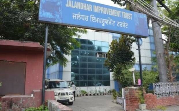 ਵੱਡੀ ਖਬਰ ! 15 ਸਾਲ ਤੋਂ ਨਹੀਂ ਕੀਤੀ ਕੰਸਟ੍ਰਕਸ਼ਨ ਤਾਂ ਪਲਾਟ ਹੋ ਸਕਦਾ ਹੈ ਜ਼ਬਤ