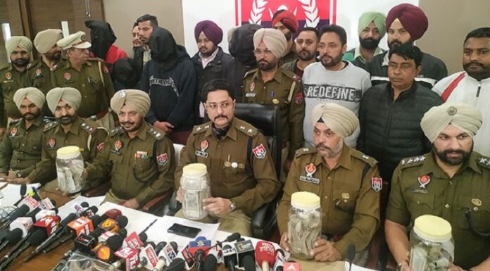 ਪਟਿਆਲਾ ਪੁਲਿਸ ਨੇ 24 ਘੰਟਿਆਂ ਅੰਦਰ ਹੱਲ ਕੀਤਾ ਬੈਂਕ ਡਕੈਤੀ ਕੇਸ, ਚਾਰ ਮੁਲਜ਼ਮ ਕੀਤੇ ਗ੍ਰਿਫਤਾਰ