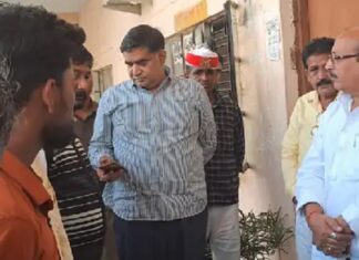 ‘ਮੈਂ ਜ਼ਿੰਦਾ ਹਾਂ’ ਕਹਿਣ ਲਈ ਅਦਾਲਤ ਪੁੱਜੇ ਬਜ਼ੁਰਗ ਦੀ ਜੱਜ ਮੂਹਰੇ ਮੌਤ : ਅਫਸਰਾਂ ਨੇ 6 ਸਾਲ ਪਹਿਲਾਂ ਐਲਾਨਿਆ ਸੀ ਮ੍ਰਿਤਕ