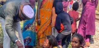ਕੀਰਤਪੁਰ ਸਾਹਿਬ : ਰੇਲਵੇ ਟਰੈਕ ਦੇ ਕੋਲ ਖੇਡ ਰਹੇ 4 ਬੱਚੇ ਆਏ ਰੇਲਗੱਡੀ ਦੀ ਲਪੇਟ ‘ਚ, 3 ਦੀ ਮੌਤ
