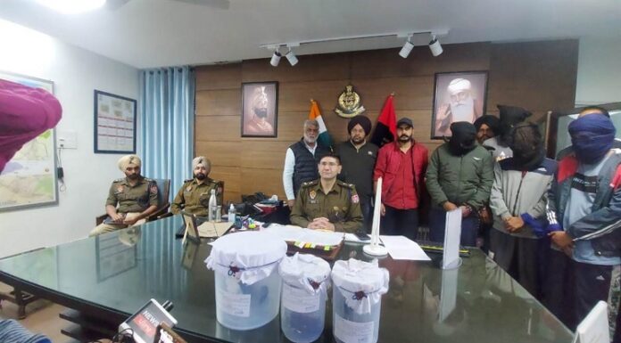 ਲਾਰੈਂਸ ਬਿਸ਼ਨੋਈ ਗੈਂਗ ਦੇ ਚਾਰ ਗੁਰਗੇ ਹਥਿਆਰਾਂ ਸਮੇਤ ਗ੍ਰਿਫ਼ਤਾਰ