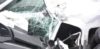 ਲੁਧਿਆਣਾ ‘ਚ ਵੱਡਾ ਹਾਦਸਾ : 18 ਟਾਇਰੀ ਟਰਾਲਾ ਪੁਲ ਤੋਂ ਪਲਟਿਆ, ਬ੍ਰਿਜ਼ਾ ਕਾਰ ਹੋਈ ਹਾਦਸਾਗ੍ਰਸਤ