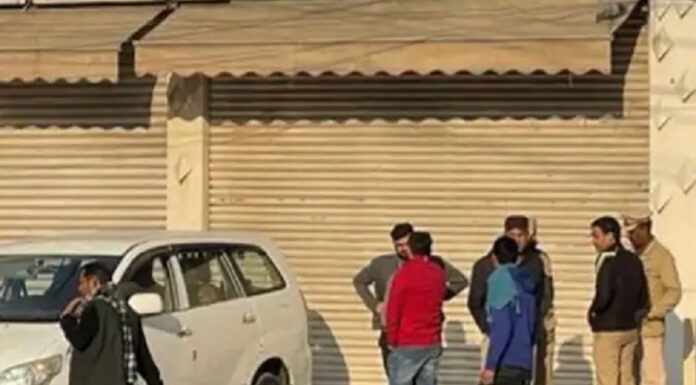 ਲੁਧਿਆਣਾ ‘ਚ ਤੜਕੇ ਇਨਕਮ ਟੈਕਸ ਨੇ ਤਿੰਨ ਥਾਵਾਂ ‘ਤੇ ਮਾਰਿਆ ਛਾਪਾ, ਕਾਰੋਬਾਰੀਆਂ ‘ਚ ਮਚਿਆ ਹੜਕੰਪ