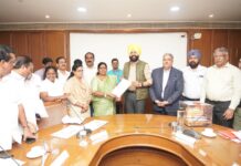 ਕੇਰਲਾ ਅਪਣਾਏਗਾ ਪੰਜਾਬ ਮਾਡਲ : 21 ਮੈਂਬਰੀ ਵਫ਼ਦ ਵੱਲੋਂ ਪਸ਼ੂ-ਧੰਨ ਦੇ ਬੁਨਿਆਦੀ ਢਾਂਚੇ ਨੂੰ ਵਿਕਸਤ ਕਰਨ ਲਈ ਪੰਜਾਬ ਦਾ ਦੌਰਾ