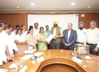 ਕੇਰਲਾ ਅਪਣਾਏਗਾ ਪੰਜਾਬ ਮਾਡਲ : 21 ਮੈਂਬਰੀ ਵਫ਼ਦ ਵੱਲੋਂ ਪਸ਼ੂ-ਧੰਨ ਦੇ ਬੁਨਿਆਦੀ ਢਾਂਚੇ ਨੂੰ ਵਿਕਸਤ ਕਰਨ ਲਈ ਪੰਜਾਬ ਦਾ ਦੌਰਾ