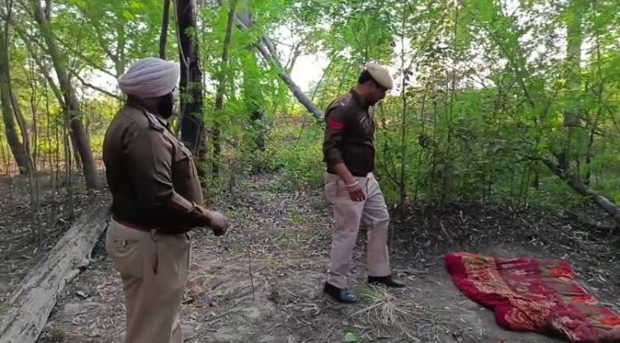 ਲੁਧਿਆਣਾ : ਚਿੜੀਆ ਘਰ ਨੇੜੇ ਬਣੇ ਜੰਗਲ ‘ਚ ਚਲਦਾ ਸੀ ਜਿਸਮਫਰੋਸ਼ੀ ਦਾ ਧੰਦਾ, ਪੁਲਸ ਨੇ ਮਾਰਿਆ ਛਾਪਾ