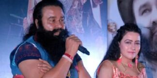 ਜੇਲ੍ਹ ਜਾਣ ਤੋਂ ਪਹਿਲਾਂ ਰਾਮ ਰਹੀਮ ਹਨੀਪ੍ਰੀਤ ਨਾਲ ਹੋਇਆ ਲਾਈਵ, ਦੁਖੀ ਪ੍ਰੇਮੀਆਂ ਨੂੰ ਕਹੀਆਂ ਇਹ ਗੱਲਾਂ