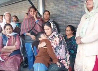 ਅੰਮ੍ਰਿਤਸਰ : ਡਰਾਇਵਰੀ ਦਾ ਕੰਮ ਕਰਦੇ ਸਿਕੰਦਰ ਦੀ ਮੌਤ ਬਣੀ ਬੁਝਾਰਤ, ਘਰਦਿਆਂ ਦਾ ਦੋਸ਼- ਮਾਲਕਾਂ ਤੋਂ ਰਹਿੰਦਾ ਸੀ ਪਰੇਸ਼ਾਨ