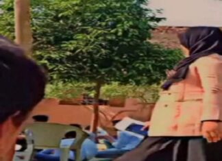 ਵਿਦਿਆਰਥੀਆਂ ਨੇ ਮਹਿਲਾ ਟੀਚਰ ਨੂੰ ਕਿਹਾ ‘ਆਈ ਲਵ ਯੂ’, ਵੀਡੀਓ ਵਾਇਰਲ ਹੋਣ ‘ਤੇ ਹੰਗਾਮਾ