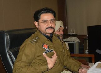 ਮਾਣ ਵਾਲੀ ਗੱਲ : ਮਾਂ ਬੋਲੀ ਪ੍ਰਤੀ ਪਟਿਆਲਾ ਪੁਲਿਸ ਦੀ ਪਹਿਲਕਦਮੀ, ਵਰਦੀ ‘ਤੇ ਪੰਜਾਬੀ ਭਾਸ਼ਾ ‘ਚ ਲਿਖਵਾਏ ਨਾਂ