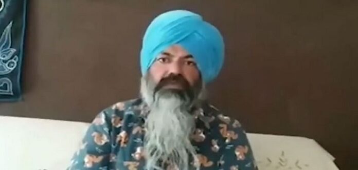 ਗੁਆਂਢੀਆਂ ਦੀ ਗਾਲੀ-ਗਲੋਚ ਤੋਂ ਪ੍ਰੇਸ਼ਾਨ ਗੁਰਸਿਮਰਨ ਮੰਡ ਨੇ ਸਕਿਓਰਿਟੀ ਵਾਪਿਸ ਦੇਣ ਦਾ ਕੀਤਾ ਐਲਾਨ