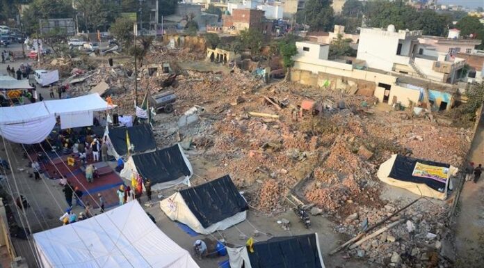 ਲਤੀਫ਼ਪੁਰਾ ‘ਚ ਪੀੜਤ ਪਰਿਵਾਰਾਂ ਨੇ ਮਾਨ ਸਰਕਾਰ ਅੱਗੇ ਰੱਖੀ ਵੱਡੀ ਮੰਗ, ਮੋਰਚੇ ਨੇ ਕੀਤਾ ਸੰਘਰਸ਼ ਦਾ ਐਲਾਨ