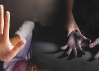 ਲੁਧਿਆਣਾ : ਸਕੂਲ ਲਾਇਬ੍ਰੇਰੀਅਨ ਨੇ 10ਵੀਂ ਦੀ ਵਿਦਿਆਰਥਣ ਨੂੰ ਡਰਾ-ਧਕਮਾ ਕੇ ਬਣਾਇਆ ਹਵਸ ਦਾ ਸ਼ਿਕਾਰ