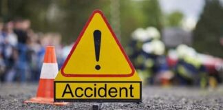 ਗੁਰਦਾਸਪੁਰ : ਮਿੰਨੀ ਬੱਸ ਤੇ ਕਾਰ ਵਿਚਾਲੇ ਭਿਆਨਕ ਟੱਕਰ, ਕਾਰ ਦੇ ਉੱਡੇ ਪਰਖੱਚੇ, ਫੌਜੀ ਦੀ ਦਰਦਨਾਕ ਮੌਤ