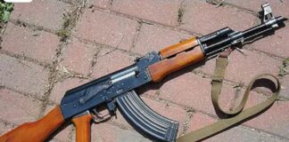 ਬਟਾਲਾ ‘ਚ ਇਕ ਘਰ ‘ਚੋਂ AK 56 ਰਾਈਫਲ ਚੋਰ ਦੀ ਨਿਸ਼ਾਨਦੇਰੀ ‘ਤੇ ਬਰਾਮਦ, ਜਾਂਚ ‘ਚ ਸਾਬਕਾ ਇੰਸਪੈਕਟਰ ਦਾ ਨਾਂ ਆਇਆ ਸਾਹਮਣੇ