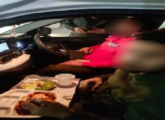 ਲੁਧਿਆਣਾ : ਗੱਡੀਆਂ ‘ਚ ਜਾਮ ਪੀਣ ਵਾਲਿਆਂ ‘ਤੇ ਪੁਲਿਸ ਦਾ ਸ਼ਿਕੰਜਾ ; 40 ਤੋਂ ਜ਼ਿਆਦਾ ਗ੍ਰਿਫਤਾਰ, ਕਈ ਵਾਹਨ ਜ਼ਬਤ