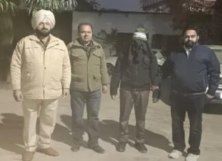 ਲੁਧਿਆਣਾ ਪੁਲਿਸ ਨੇ ਫੜਿਆ ਅਨੋਖਾ ਚੋਰ : 5 ਵਜੇ ਤੋਂ ਬਾਅਦ ਨਜ਼ਰ ਨਾ ਆਉਣ ਕਾਰਨ ਦਿਨ ਵੇਲੇ ਕਰਦਾ ਸੀ ਚੋਰੀਆਂ
