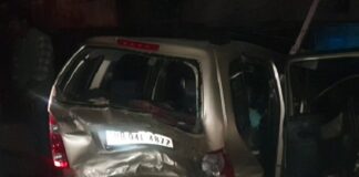 ਸੜਕ ਕਿਨਾਰੇ ਖੜੀ ਕਾਰ ਨੂੰ ਪਿੱਛਿਓਂ ਤੇਜ਼ ਰਫ਼ਤਾਰ ਕਾਰ ਨੇ ਮਾਰੀ ਟੱਕਰ, ਮਹਿਲਾ ਦੀ ਦਰਦਨਾਕ ਮੌਤ, ਤਿੰਨ ਜ਼ਖਮੀ