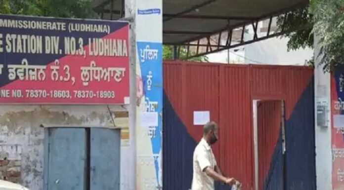 ਲੁਧਿਆਣਾ : 20 ਮਿੰਟ ਲਈ ਘਰੋਂ ਗਈ ਮਹਿਲਾ ਦੇ ਘਰ ਚੋਰਾਂ ਨੇ ਕੀਤੇ ਹੱਥ ਸਾਫ, ਬੱਚਿਆਂ ਦੇ ਗੱਲੇ ਤੱਕ ਨੀਂ ਛੱਡੇ