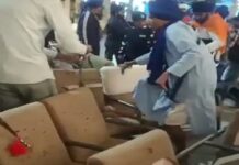 ਜਲੰਧਰ : ਗੁਰਦੁਆਰੇ ਦੇ ਪ੍ਰਧਾਨ ਨੇ ਅੰਮ੍ਰਿਤਪਾਲ ਦੇ ਸਮਰਥਕਾਂ ਦਾ ਕੀਤਾ ਵਿਰੋਧ, ਕਿਹਾ- ਮਰਿਆਦਾ ਦੀ ਗੱਲ ਕਰਨ ਵਾਲੇ ਖੁਦ ਮਰਿਆਦਾ ਭੁੱਲੇ