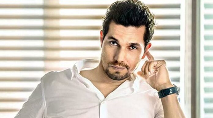 ਹਿੰਦੀ ਸਿਨੇਮਾ ਨੇ ਸਿੱਖਾਂ ਦੇ ਅਕਸ ਨੂੰ ਲਾਈ ਵੱਡੀ ਢਾਅ, ਸਿੱਖ ਅਸਲ ‘ਚ ਬਹੁਤ ਹੀ ਦਿਆਲੂ ਕੌਮ : ਰਣਦੀਪ ਹੁੱਡਾ