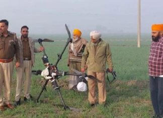 ਪੰਜਾਬ ‘ਚ ਭਾਰਤ-ਪਾਕਿ ਸਰਹੱਦ ‘ਤੇ BSF ਨੇ ਡਰੋਨ ਡੇਗਿਆ, 5 ਕਿਲੋ ਹੈਰੋਇਨ ਵੀ ਬਰਾਮਦ