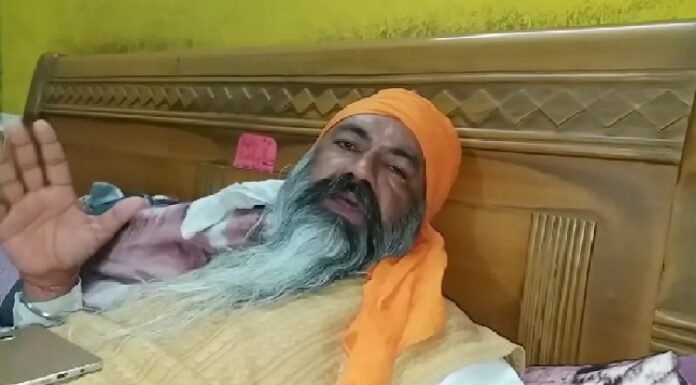 ਗੁਰਸਿਮਰਨ ਮੰਡ ਨੂੰ ਚੜ੍ਹਿਆ 102 ਬੁਖਾਰ, ਪਾ ਰਿਹਾ ਪੁਲਿਸ ਦੇ ਤਰਲੇ! ਮੈਨੂੰ ਡਾਕਟਰ ਕੋਲ ਤਾਂ ਜਾਣ ਦਿਓ