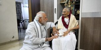 ਦੁੱਖਦ ਖਬਰ : ਪ੍ਰਧਾਨ ਮੰਤਰੀ ਮੋਦੀ ਦੀ ਮਾਂ ਹੀਰਾਬੇਨ ਮੋਦੀ ਦਾ 100 ਸਾਲ ਦੀ ਉਮਰ ‘ਚ ਦਿਹਾਂਤ