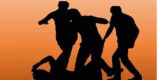 ਮੰਦਿਰ ‘ਚ ਪੂਜਾ ਕਰਨ ਗਈ ਅਨੁਸੂਚਿਤ ਜਾਤੀ ਦੀ ਮਹਿਲਾ ਨੂੰ ਬਣਾਇਆ ਬੰਧਕ, ਕੀਤੀ ਕੁੱਟਮਾਰ, ਬੋਲੇ ਜਾਤੀਸੂਚਕ ਸ਼ਬਦ