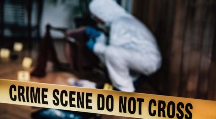 ਇੱਕੋ ਘਰ ‘ਚੋਂ 5 ਲੋਕਾਂ ਦੀਆਂ ਲਾਸ਼ਾਂ ਮਿਲਣ ਨਾਲ ਇਲਾਕੇ ‘ਚ ਦਹਿਸ਼ਤ ਦਾ ਮਾਹੌਲ, ਪੁਲਿਸ ਨੇ ਸੜਕਾਂ ਕੀਤੀਆਂ ਬੰਦ