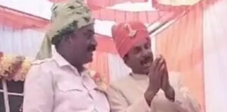 ਨਵੀਂ ਮਿਸਾਲ : ਵਿਆਹ ਦੌਰਾਨ ਕੁੜੀ ਵਾਲਿਆਂ ਵੱਲੋਂ ਦਿੱਤੀ ਡੇਢ ਲੱਖ ਰਕਮ ਤੇ ਕਾਰ ਲਾੜੇ ਦੇ ਪਿਤਾ ਨੇ ਹੱਥ ਜੋੜ ਕੇ ਮੋੜੀ, ਕਿਹਾ – ਨੂੰਹ ਹੀ ਮੇਰਾ ਦਾਜ