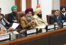 ਵਿਧਾਨ ਸਭਾ ਸਪੀਕਰ ਦਾ ਸਖਤ ਐਕਸ਼ਨ : ਮੀਟਿੰਗ ’ਚੋਂ ਗੈਰ-ਹਾਜ਼ਰ ਅਧਿਕਾਰੀਆਂ ਦਾ ਮਾਮਲਾ ਵਿਸ਼ੇਸ਼ਾ ਅਧਿਕਾਰ ਕਮੇਟੀ ਕੋਲ ਲਿਜਾਣ ਦੇ ਨਿਰਦੇਸ਼