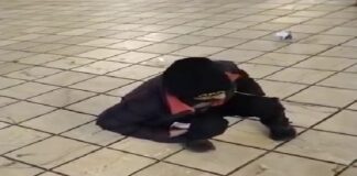 ਸ੍ਰੀ ਹਰਮਿੰਦਰ ਸਾਹਿਬ ਦੇ ਰਸਤੇ ‘ਤੇ ਮਿਲਿਆ ਨਸ਼ੇ ‘ਚ ਰੱਜਿਆ ਨੌਜਵਾਨ, ਵੀਡੀਓ ਵਾਇਰਲ