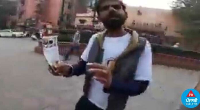 ਗੁਰੂ ਕੀ ਨਗਰੀ ਅੰਮ੍ਰਿਤਸਰ ਨੂੰ ਦਲਾਲ ਕਰ ਰਹੇ ਬਦਨਾਮ, ਹੋਟਲ ਦਾ ਕਮਰਾ ਬੁੱਕ ਕਰਵਾਉਣ ‘ਤੇ ਮੁਫਤ ਕੁੜੀ ਦੀ ਕਰਦੇ ਨੇ ਆਫਰ