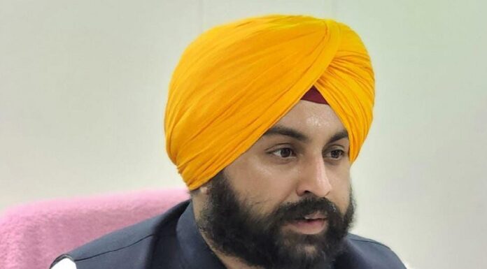 ਪੰਜਾਬ ਦੇ 12 ਸਰਕਾਰੀ ਸਕੂਲਾਂ ਦੇ ਨਾਂ ਬਦਲ ਕੇ ਆਜ਼ਾਦੀ ਘੁਲਾਟੀਆਂ ਦੇ ਨਾਂ ‘ਤੇ ਰੱਖੇ – ਮੰਤਰੀ ਬੈਂਸ