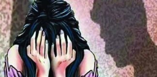 ਜਲੰਧਰ : ਪੁੱਤ ਦੇ ਵਿਦੇਸ਼ ਜਾਣ ‘ਤੇ ਸਹੁਰੇ ਨੇ ਨੂੰਹ ‘ਤੇ ਰੱਖੀ ਮਾੜੀ ਅੱਖ, ਕੀਤੀ ਛੇੜਛਾੜ, ਵਿਰੋਧ ਕਰਨ ‘ਤੇ ਚਾਕੂਆਂ ਨਾਲ ਹਮਲਾ