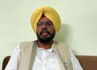 ਮਾਨ ਸਰਕਾਰ ਆਮ ਲੋਕਾਂ ਦੀਆਂ ਸਮੱਸਿਆਵਾਂ ਦਾ ਹੱਲ ਕਰਨ ਲਈ ਪੂਰੀ ਤਰ੍ਹਾਂ ਵਚਨਬੱਧ – ਮੰਤਰੀ ਧਾਲੀਵਾਲ