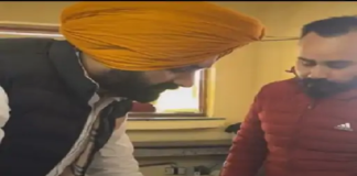 ਲਧਿਆਣਾ ਦੇ ਬੱਸ ਸਟੈਂਡ ‘ਤੇ ਟਰਾਂਸਪੋਰਟ ਮੰਤਰੀ ਭੁੱਲਰ ਦਾ ਛਾਪਾ, ਗਲਤ ਐਂਟਰੀਆਂ ਦੇਖ ਕੇ ਕਰਮਚਾਰੀਆਂ ਦੀ ਕਲਾਸ