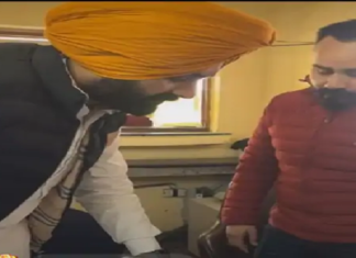 ਲਧਿਆਣਾ ਦੇ ਬੱਸ ਸਟੈਂਡ ‘ਤੇ ਟਰਾਂਸਪੋਰਟ ਮੰਤਰੀ ਭੁੱਲਰ ਦਾ ਛਾਪਾ, ਗਲਤ ਐਂਟਰੀਆਂ ਦੇਖ ਕੇ ਕਰਮਚਾਰੀਆਂ ਦੀ ਕਲਾਸ