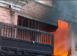 ਪਾਣੀਪਤ ‘ਚ ਧਾਗੇ ਦੀ ਫੈਕਟਰੀ ਨੂੰ ਲੱਗੀ ਭਿਆਨਕ ਅੱਗ, ਨਾਲ ਲੱਗਦੇ ਘਰਾਂ ਨੂੰ ਕਰਵਾਇਆ ਖਾਲੀ