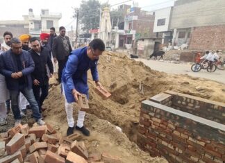 ਸੁਨਾਮ : ਮਾਡਰਨ ਵੈਂਡਿੰਗ ਜ਼ੋਨ ਦੇ ਚੱਲ ਰਹੇ ਨਿਰਮਾਣ ਕਾਰਜਾਂ ਦਾ ਮੰਤਰੀ ਅਮਨ ਅਰੋੜਾ ਨੇ ਮੁੜ ਲਿਆ ਜਾਇਜ਼ਾ, ਪ੍ਰਾਜੈਕਟ ਨੂੰ 31 ਮਾਰਚ ਤੋਂ ਪਹਿਲਾਂ ਮੁਕੰਮਲ ਕਰਨ ਦੇ ਦਿੱਤੇ ਆਦੇਸ਼